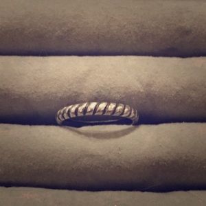 Silpada Twisted stackable ring